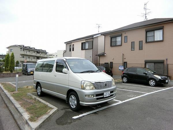 アンプルールフェールルミエール富木