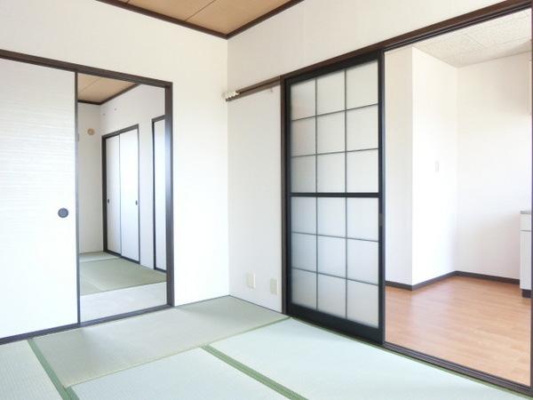 小阪グリーンハイツ