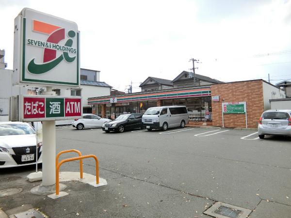 モンレーヴ三国ヶ丘(セブンイレブン堺けやき通り店)