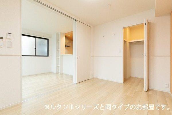 堺市中区東八田のアパート