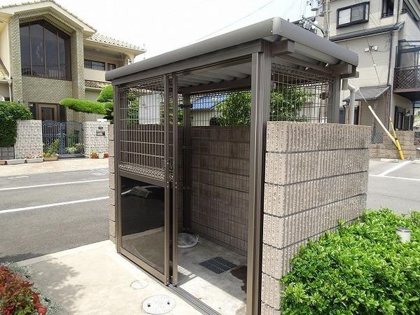 カーサビアンカ羽衣