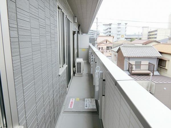アヴェルラ堺