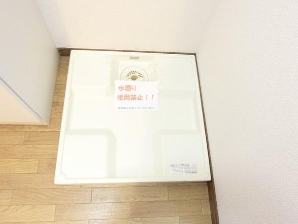 堺市堺区香ヶ丘町４丁のハイツ