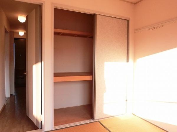 ファミーユ　羽衣