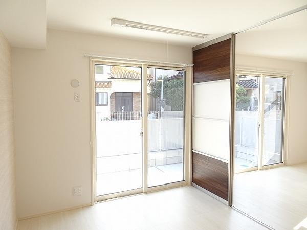 フェリシア２番館