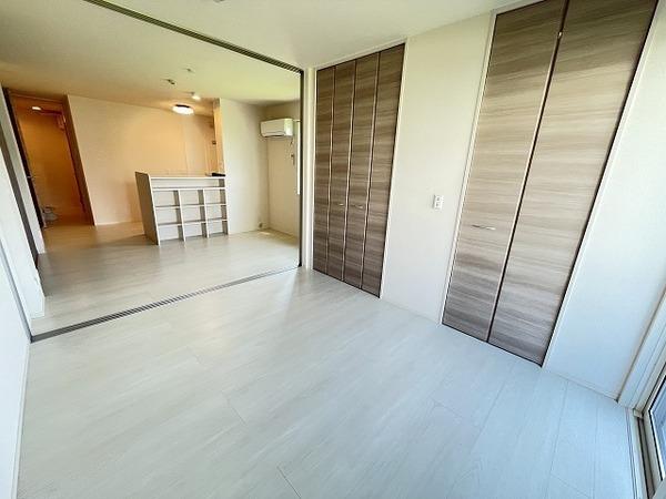 イズミ金岡