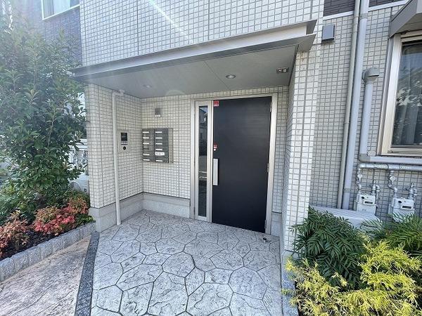 イズミ金岡