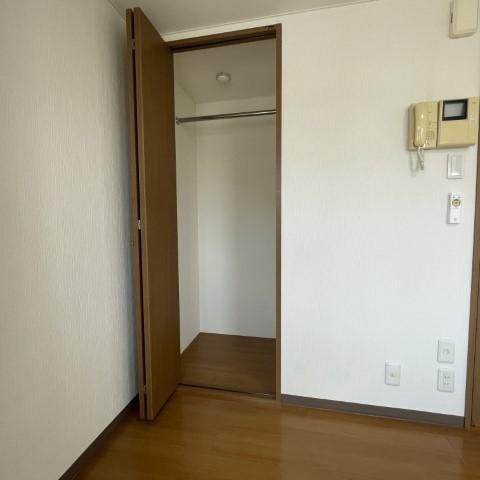 メゾンサイプレス２