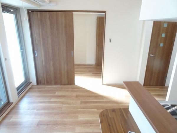 プレステージ六番館