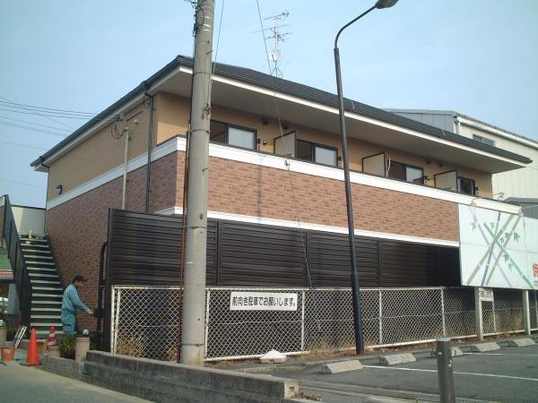堺市西区浜寺船尾町西３丁のハイツ
