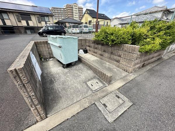 新ハイツウグイスＡ棟