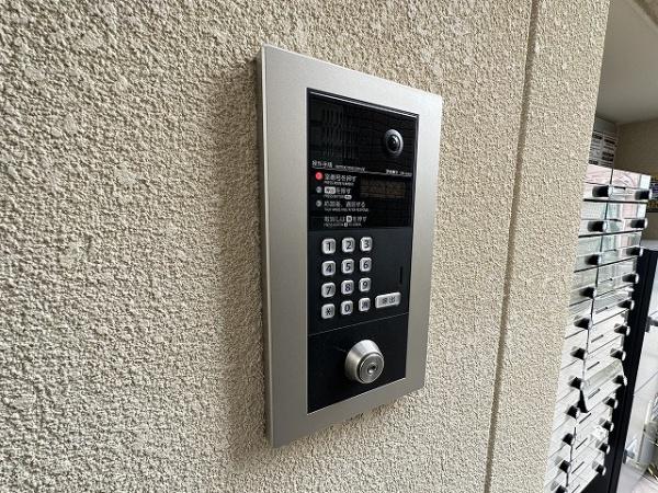 エヌエムトラントユイット