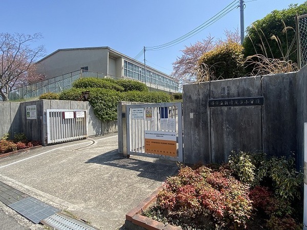 サンリットガーデン(堺市立新檜尾台小学校)