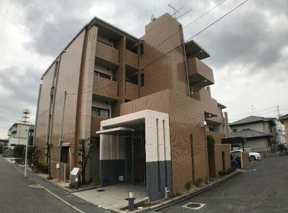 ルミエール西取石
