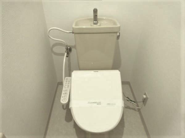 ルミエール西取石