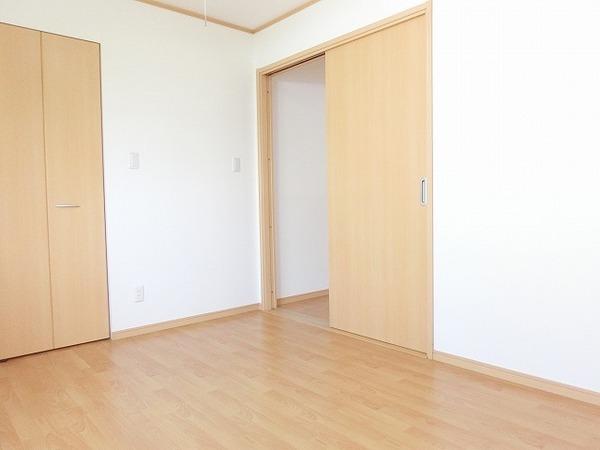 アーバン西町