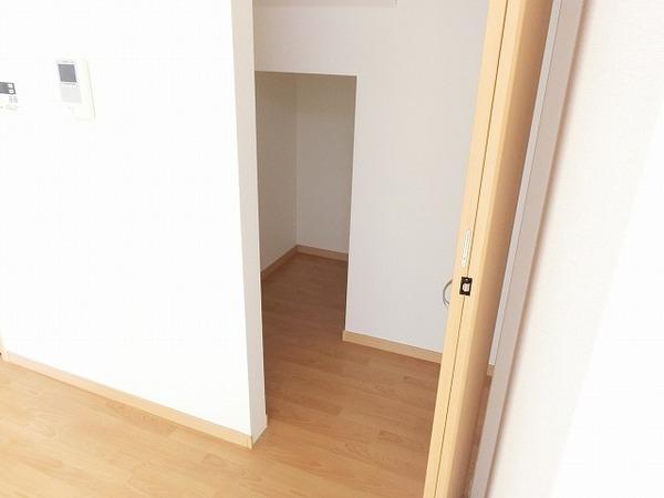 アーバン西町