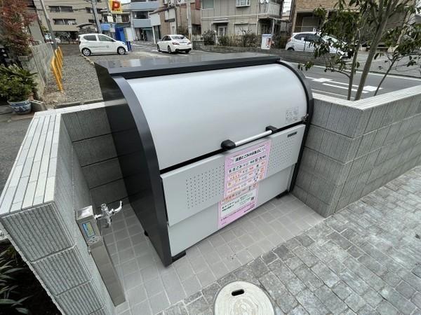 シャーメゾン　セレナ　ヴィラ