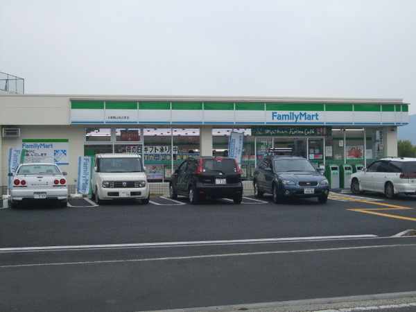 ヴェルドミール２(ファミリーマート大阪狭山池之原店)