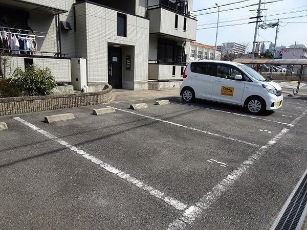 ファミールコート