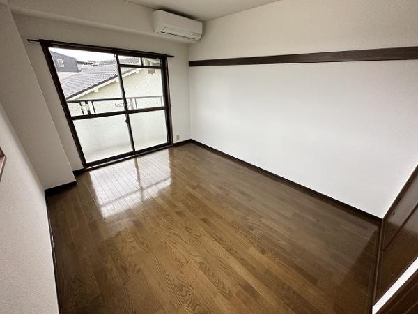 クレストコート新金岡