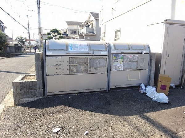 坂の久保ハイツＤ棟