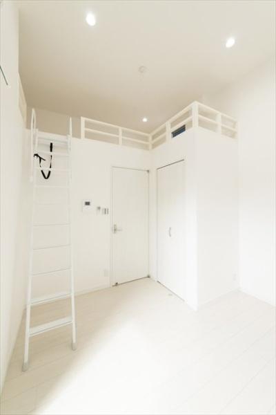 ｃｌｏｕｄ　ｈｏｕｓｅ