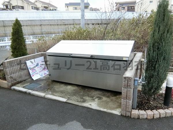 アンフィニ