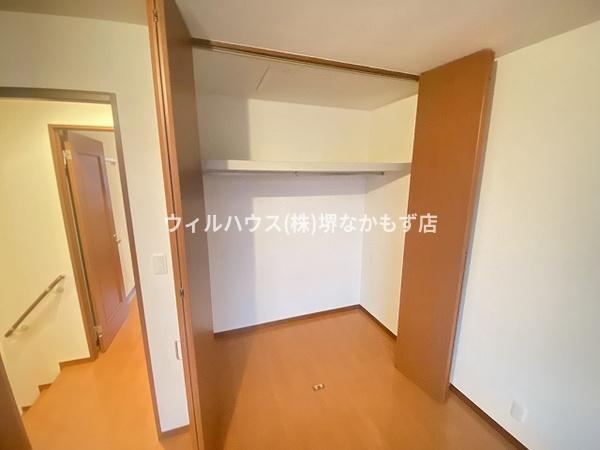 リバーシャトーなかもず