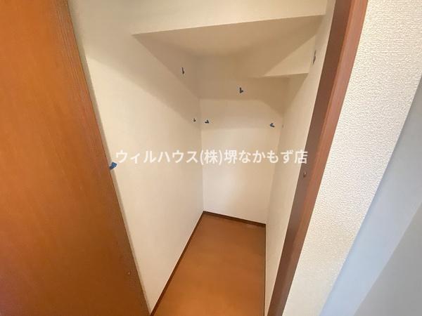 リバーシャトーなかもず