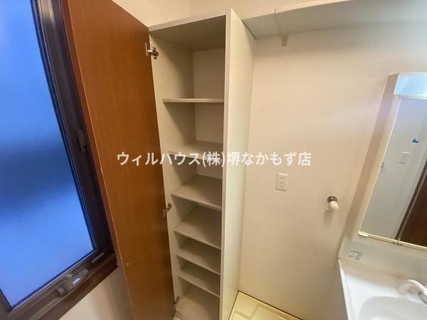 リバーシャトーなかもず