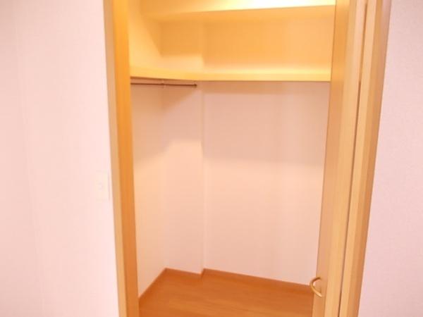 和泉市葛の葉町２丁目のアパート