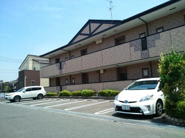 和泉市葛の葉町２丁目のアパート