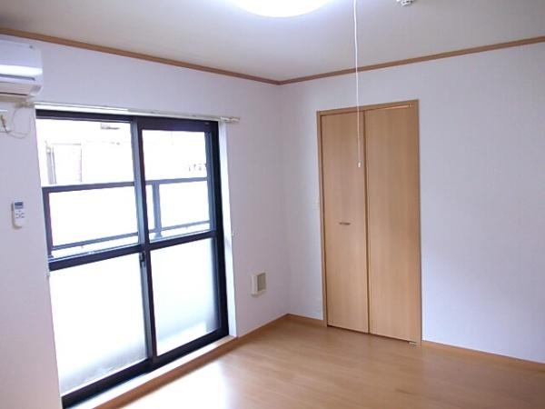和泉市葛の葉町２丁目のアパート