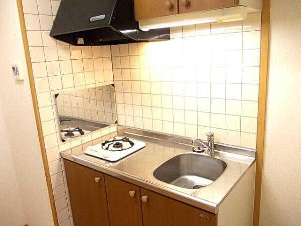 和泉市葛の葉町２丁目のアパート