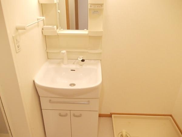和泉市葛の葉町２丁目のアパート