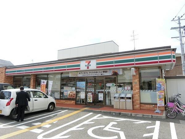ミヤビ　ハイツ(セブンイレブン堺三国ケ丘駅東店)