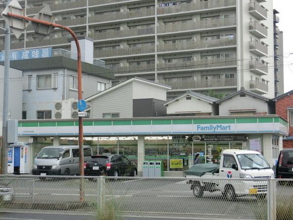 浅香山住宅24棟(ファミリーマートときはま北花田店)