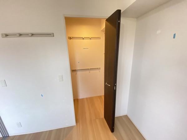 Ｄ－ｒｏｏｍセピアコート鳳