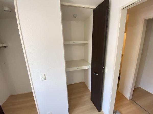 Ｄ－ｒｏｏｍセピアコート鳳