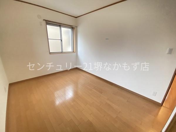 浜寺南町貸家