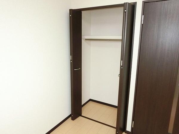 フジパレスサン