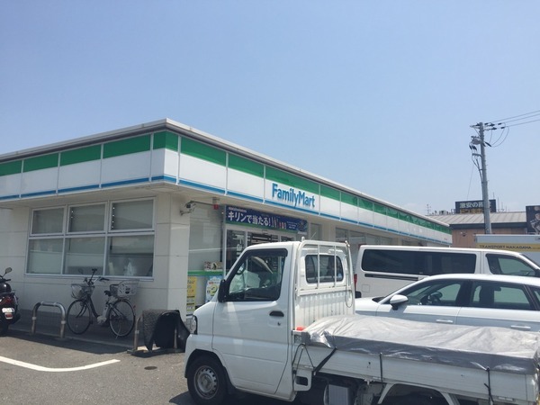 ソルジェンテ金剛(ファミリーマート東ぐみの木店)