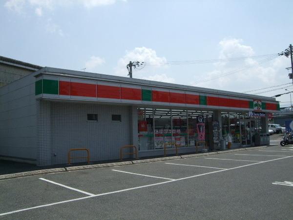 サンハイツ英(サンクス河内長野松ケ丘店)