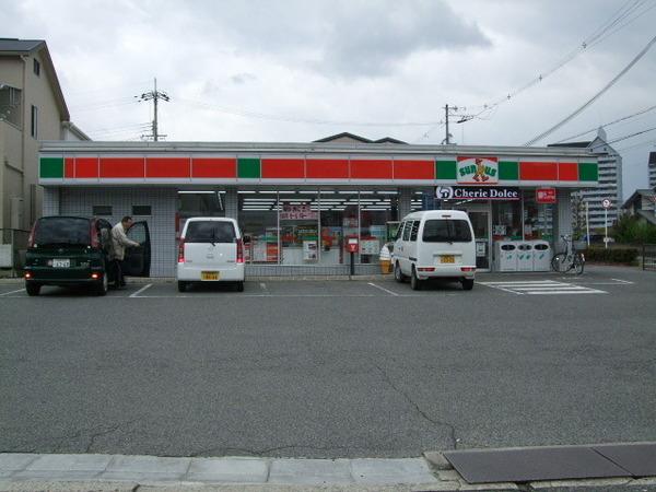 サンハイツ英(セブンイレブン河内長野向野町店)