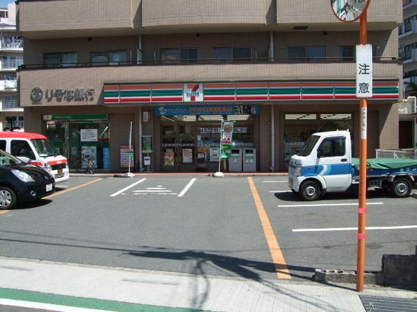 シャトードイワネＨ(セブンイレブン大阪狭山市駅前店)