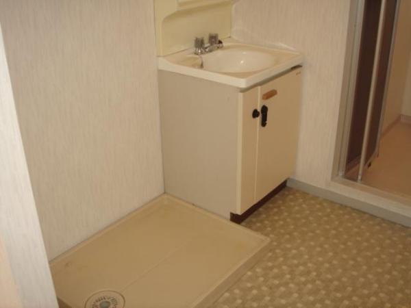 シャトードイワネ１９号館