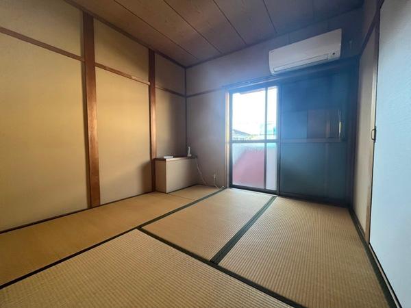 市町ガーデンハウス