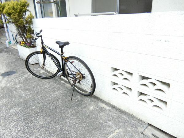 山村マンション