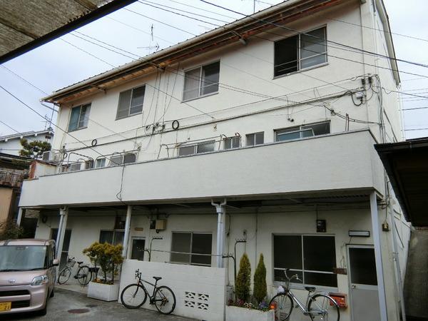 山村マンション